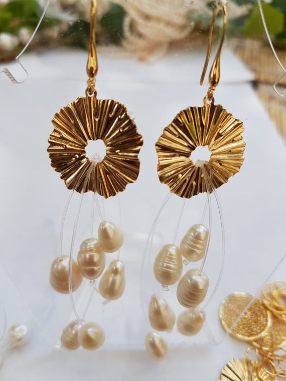 Pearl earrings, white baroque dangling gold fill earrings. Bridal, gift,june birthstone. very unique and beautiful. Free delivery.