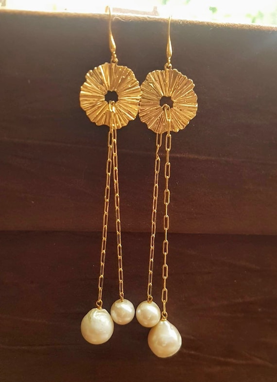 Pearl drop earrings, with baroque shapes, dangling dainty chain earrings.