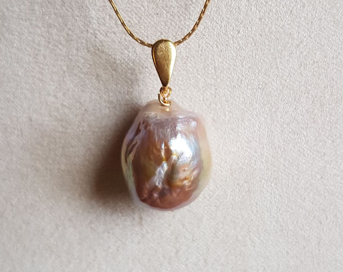 Iridescent Baroque Pearl Pendant with Gold-Filled Bail (16x14mm)