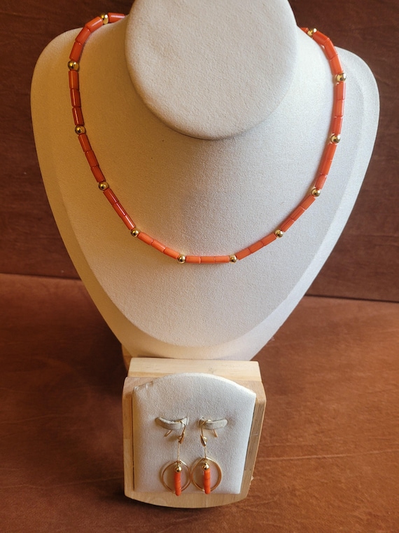 Classic salmon coral beaded necklace set. Beads are 7mm x 3mm and cylinder shaped. Gold beads are 3 mm with smooth texture.