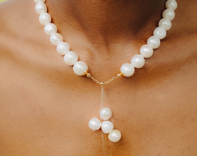 Baroque Pearl Illusion Necklace: Brass-Gold Pendant, Free Earrings