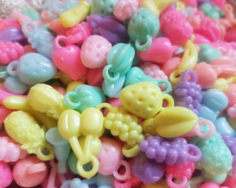 Acrylic mixed pastel colours fruit charms acrylic beads for craft, DIY projects & jewellery making. Pack of 50. Quick dispatch from the UK.