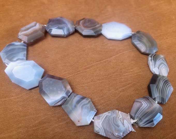Botswanan Agate Beads: Gray Brown Polygons, Large Strand of 13