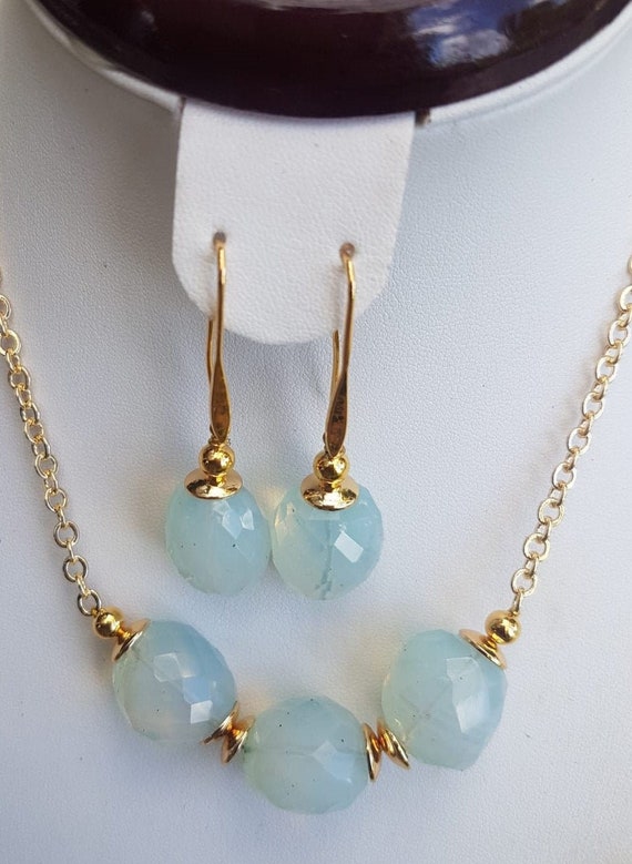 Cloudy quartz jewellery set. Milky quartz set, Gift for her. Anniversary gift