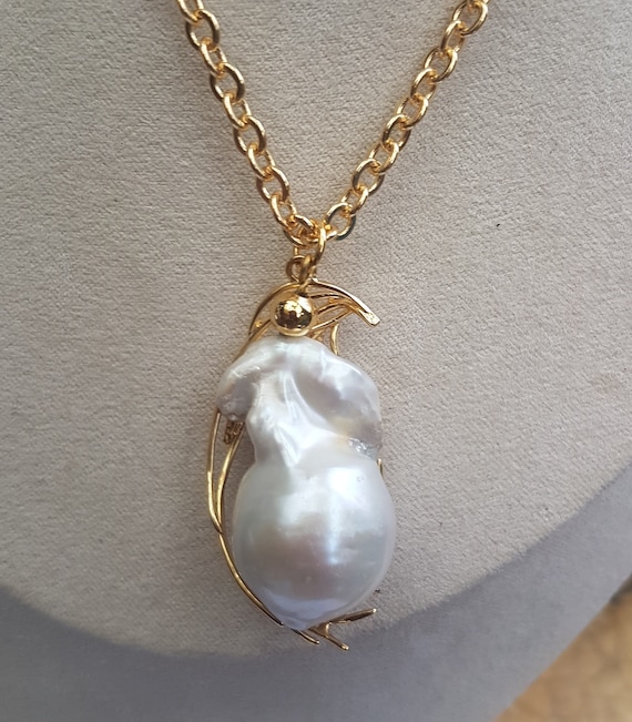 High Lustre Bold Beautiful Baroque pearl pendant 25x18mm approx. With or without gold trim. Shapes vary,  & iridescent. Perfect for mum!