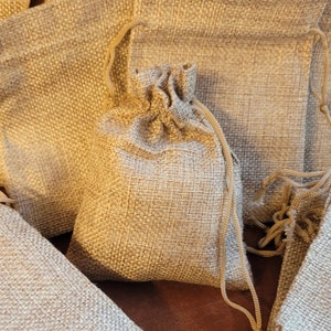 Natural burlap, natural hessian jewellery bag for gifts, party favours, the natural effect bag, jewellery pouches you can be creative with.