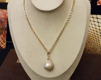 Baroque Pearl Teardrop Pendant Necklace, 18k Gold Plated chain, 18 inches long.