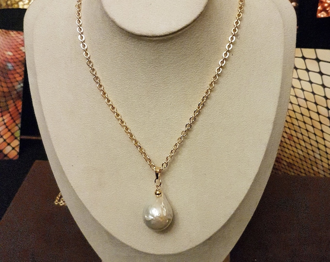 Baroque Pearl Pendant with Gold-Filled Bail (20mm x 15mm)