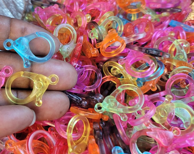 Acrylic Lobster Claw Clasps: Mixed Colors, Jewelry Supplies (Pack of 20, 30x20mm)