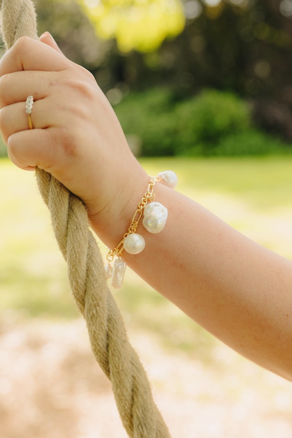 Pearl bracelet with baroque pearls charms, adjustable from 7-8 inches, gold plated brass, elegant gift chunky, unique jewelry piece.