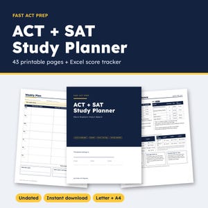 Op de afbeelding: Een printbare ACT + SAT studieplanner set met 43 pagina's en een Excel scoretracker. De omslag is donkerblauw met witte tekst en de binnenpagina's bevatten een sjabloon voor een weekplanning en een blad met testrichtlijnen en tabellen.