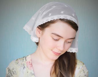 Exceptional Quality Veils and Mantillas by RobinNestLane on Etsy