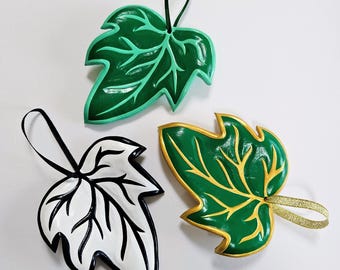 Ivy leaf leather decoration - Made to Order