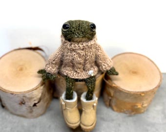 Cassie the Green Frog | Hand-Knit Poseable Frog in Cable Sweater & Boots | Woodland Collectible Art Doll