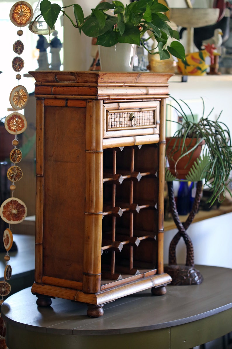 Vintage Tortoise Bamboo Wine Cabinet Holds 12 Bottles Bild 6