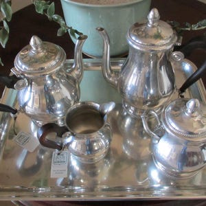 Etains du Manoir ヴィンテージ　ワイン　カレンダー Etain Du Manoir - 4 For Sale on 1stDibs | etains du manoir