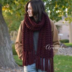 Woolen Knitted Chunky Long Classic Fringed Scarf | THE ASPEN