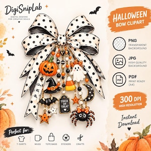 Può includere: Un grande fiocco bianco a pois neri presenta ciondoli di Halloween pendenti tra cui una zucca, un fantasma, un caramello a forma di mais, un cappello da strega, un pipistrello, una lapide con il testo Trick or Treat, una mezzaluna, una stella e un ragno con un fiocchetto.