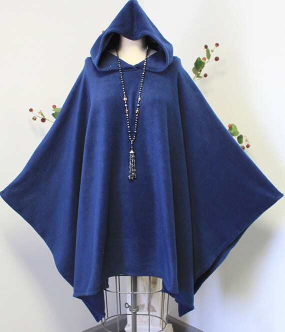 New Absolutely Versatile Travelers Full Size Hooded Poncho Fleece FITS UPTO 5XL