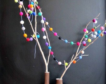 Felt Ball Garland Party Decoration Photobooth Wedding Decor - 100 Felt balls, 5 metres