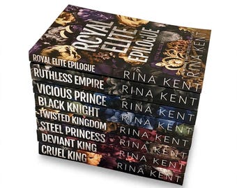 Puede incluir: Una pila de siete libros de bolsillo de Rina Kent titulados Royal Elite Epilogue, Ruthless Empire, Vicious Prince, Black Knight, Twisted Kingdom, Steel Princess, Deviant King y Cruel King, con portadas de motivos florales oscuros.