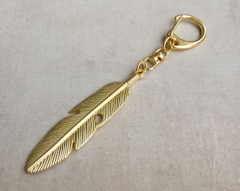 Gold Feather Keychain - boho Autumn gift, leaf keytag, key fob for women, stocking stuffer for men, nature lover bird key chain holder ring