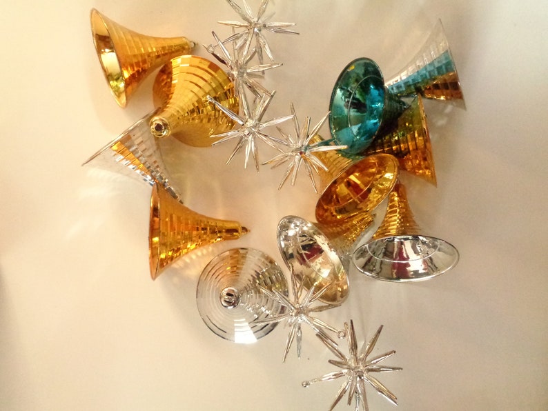 Vintage Christmas Atomic Bells Gold and Silver NOS and Small Sputniks Silver 17 Ornaments