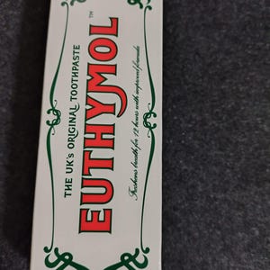 EEUTHYMOL  Tooth Paste + Wisdom Extra Hard Smoker's tooth Brush.