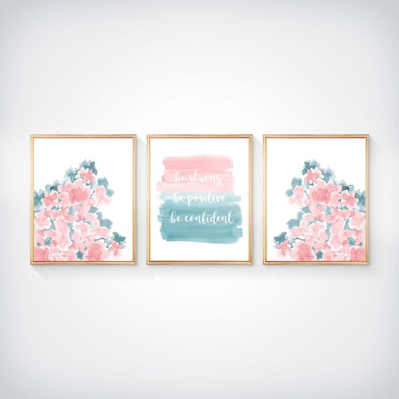 Teal and Blush Wall Decor for Tween Bedroom