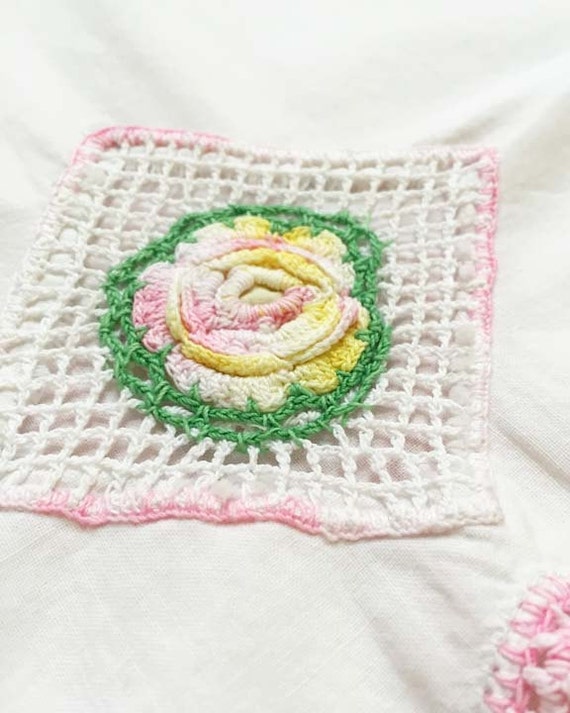 Vintage Crotched Flower Pillowcase in Pink and Green