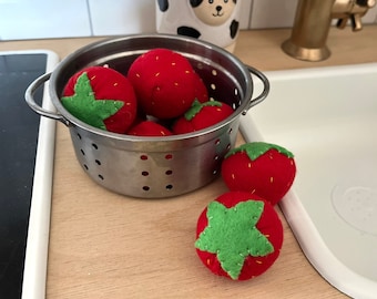 Pretend Play Felt Food Strawberries - Set of 8