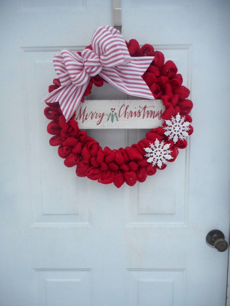 Christmas burlap wreath Farmhouse Christmas wreath Merry Christmas wreath Rustic Christmas wreath Christmas front door Red Holiday wreathRTS