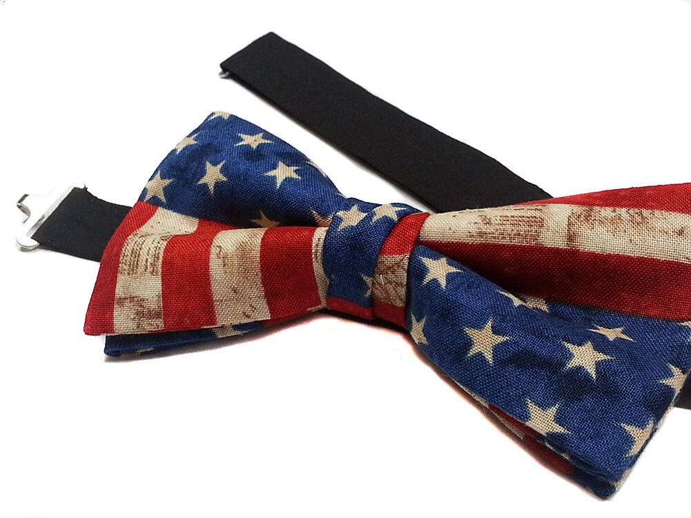 American Flag Bow Tie- Flag Bowtie- Distressed USA Flag Bow Tie