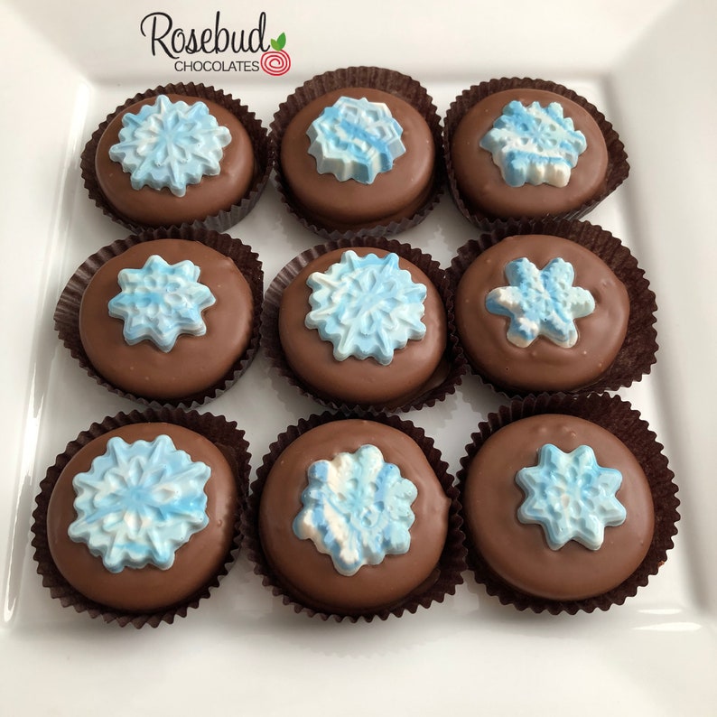 12 SNOWFLAKE Chocolate Covered Oreo Cookie Christmas Holiday Winter Party Candy Favors Frozen Birthday image 9