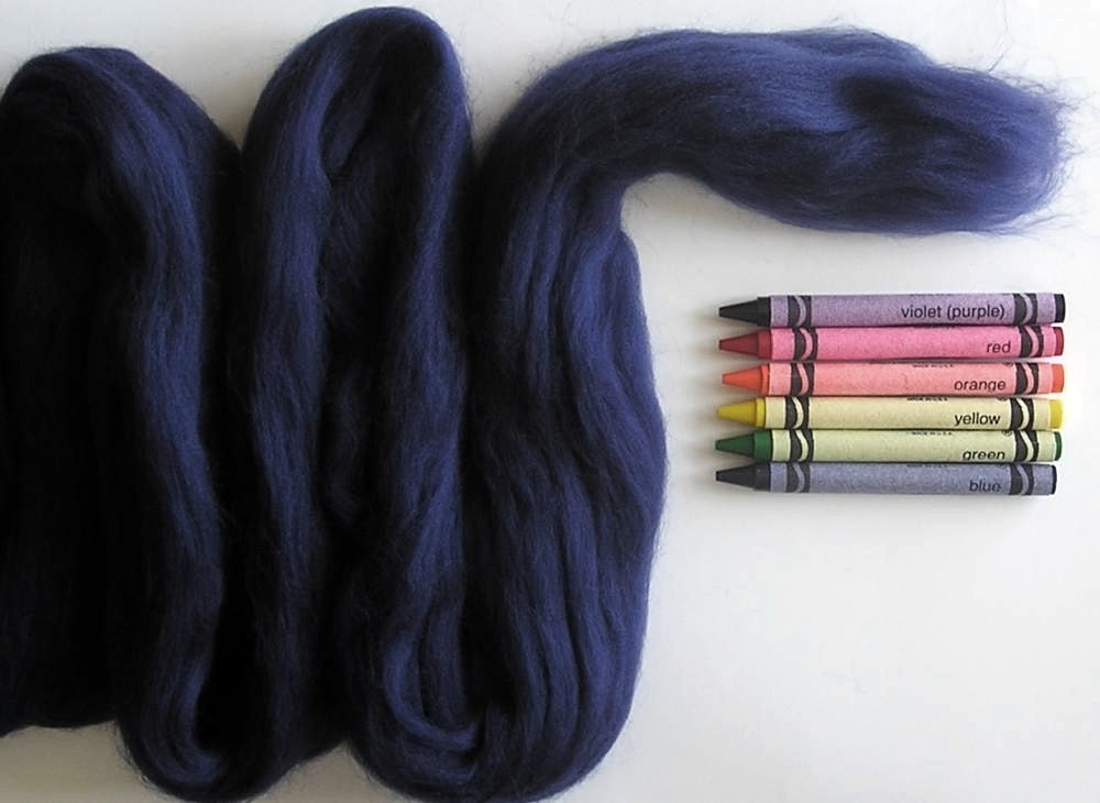 CORRIEDALE WOOL ROVING / True Navy 1 ounce / corriedale sliver for ne…