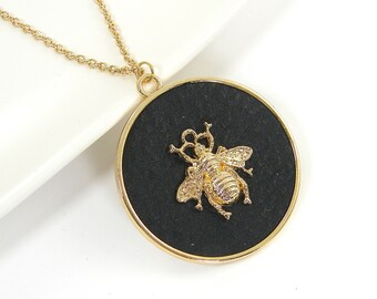 Bee Necklace Laser Engraved Charm Hexagon Bee Hive Dainty Gold Dipped Necklaces Jewelry Gifts for Her Queen Bee Beyonc\u00e9 Trend