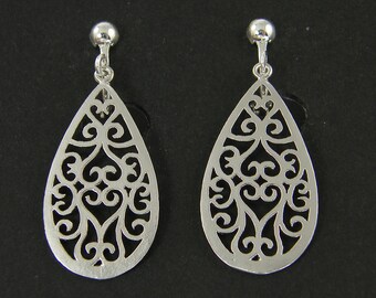 Silver Filigree Clip On Earrings, Silver Teardrop Ornate Matte Silver Drop Dangle Clipon Earrings |EB6-1