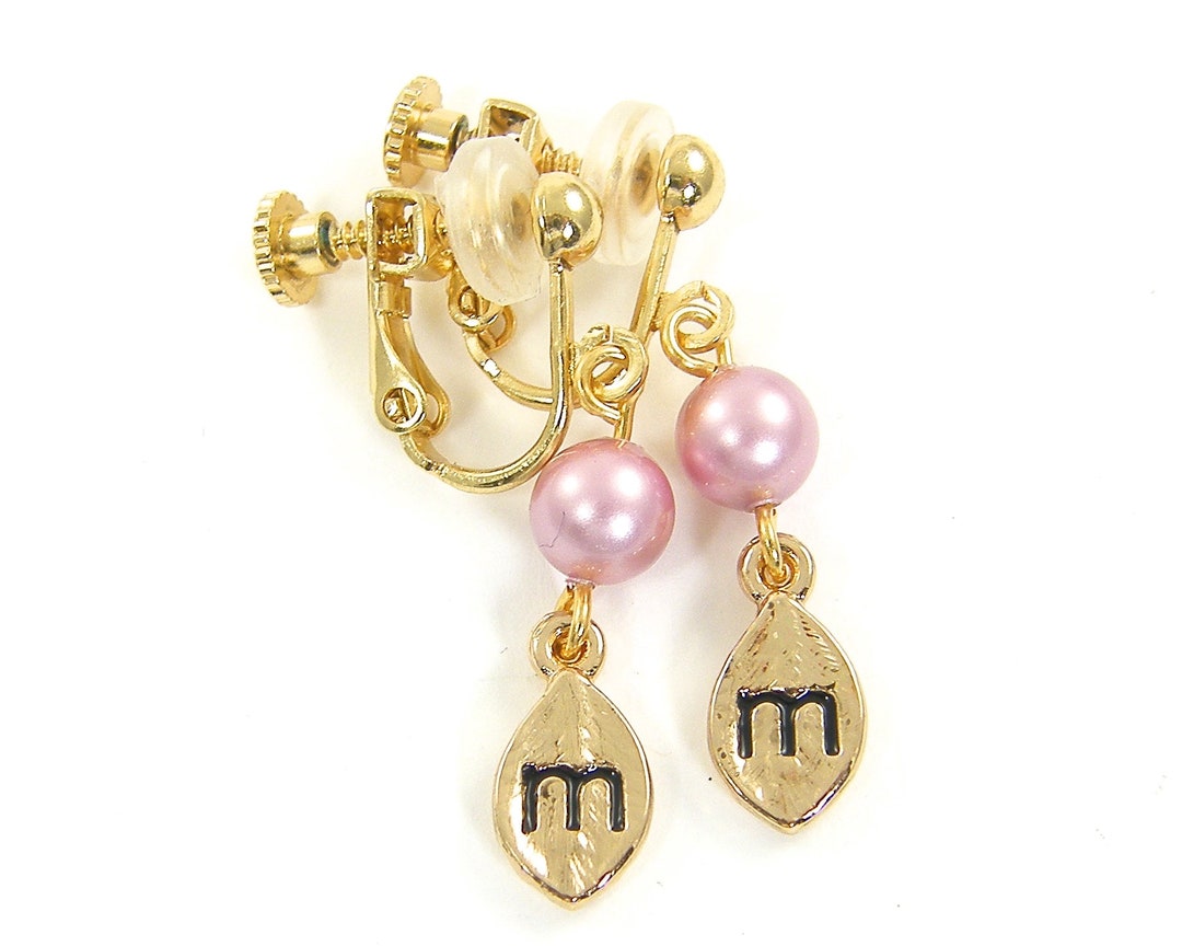Pink Pearl Clip on Earrings Personalized Pink Gold Initial Etsy.de