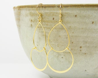 Double Hoop Earring - Large Gold Lightweight PIERCED Earrings Hammered Gold Circle Simple Modern Jewelry |EB9-19