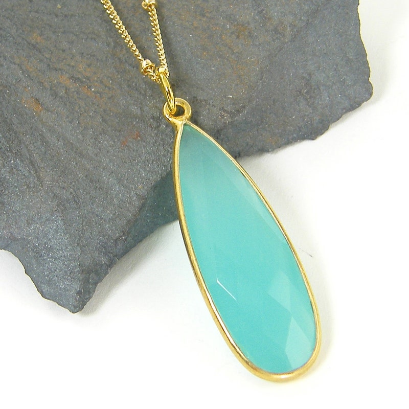 GOLD AQUA & PEARL CHARM NECKLACE SET main image 1