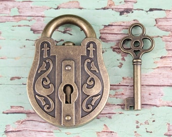 1 Set of Metal Puzzel Lock Tricky Padlock Game Toys for All Ages Handmade DIY Jewelry making Decorations