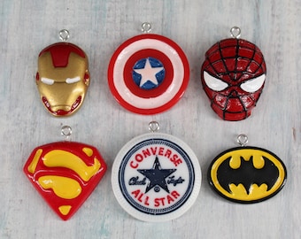 Assorted Mini Super hero Logo Resin Charms Flat Back Cabochon Packs Handmade DIY Jewelry Earring Necklace Bracelet Decorations