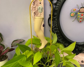 Decorative Doll Plant Trellis