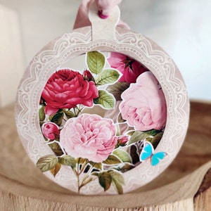 médaillon de roses vintage, étiquette 3D, papier découpé, étiquette de journal indésirable, feuille de collage numérique, éphémères, étiquettes imprimables, bricolage