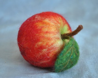 Real size needle felted apple/Kitchen Decoration : Red Apple. Made to order.