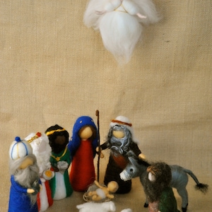 Christmas Scene Waldorf inspired needle felted dolls: Nativity set (11 pieces).Made to order.