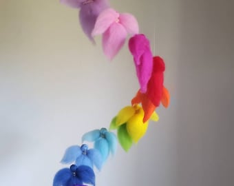 Children mobile Waldorf inspired needle felted : The rainbow angels