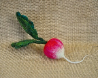 Needle felted vegetable/Waldorf inspired/ Kitchen Decor: Radish