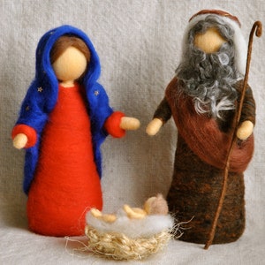 Waldorf inspired needle felted Christmas dolls: Nativity set (Marie,Joseph and Jesus)MADE TO ORDER