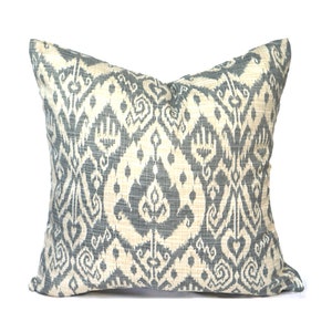 Decorative Outdoor Pillow Cover with Zippers, Easy to Use & Washable, Pick Your Sizes, Grey Ashmore Pebbles